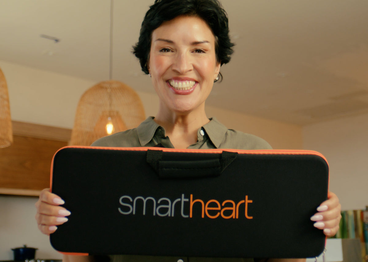 Open SmartHeart carry case with the device, belt and electrodes